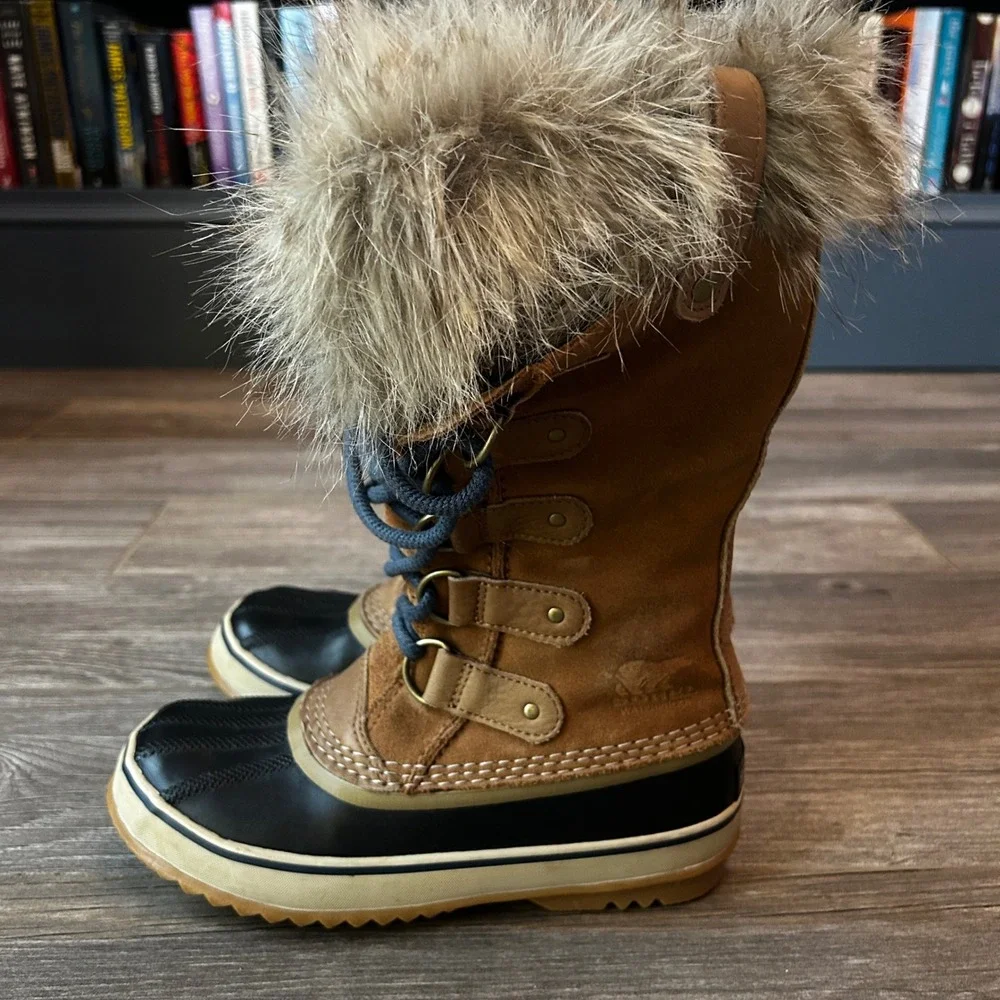Sorel Womens Joan of Arctic Boots Tan Suede Fur Trim Lace Up Waterproof Size 6.5